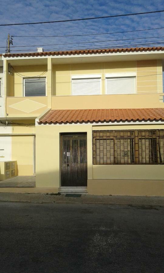 Bem Me Quer Apartment อัลมาดา ภายนอก รูปภาพ